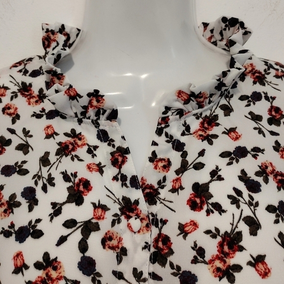 J for Justify - Floral Smocked Mini Dress - Picture 4 of 12